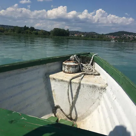 Modern Deluxe * Alsóörs