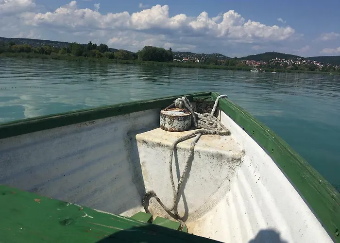 Modern Deluxe * Alsóörs